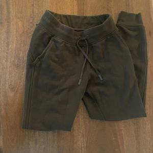 Green lululemon scuba joggers